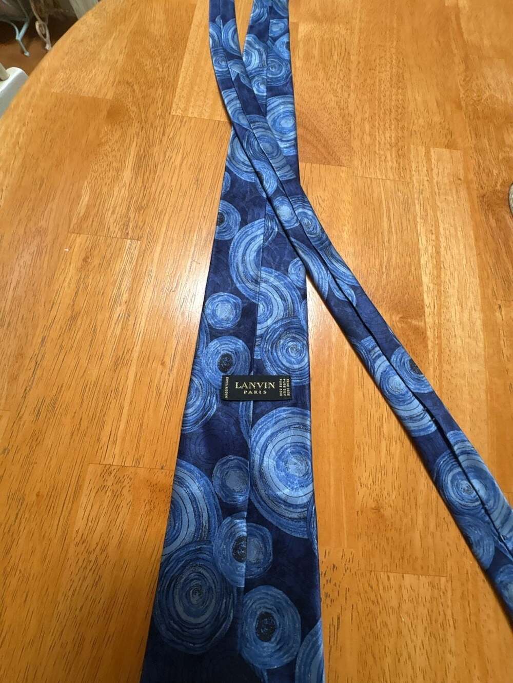 Lanvin Paris Blue Swirl Pattern 100% Silk Necktie